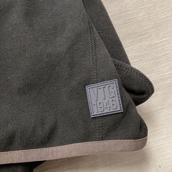 VTG 1946 quarter zip stretch top black/grey large - Picture 4 of 4